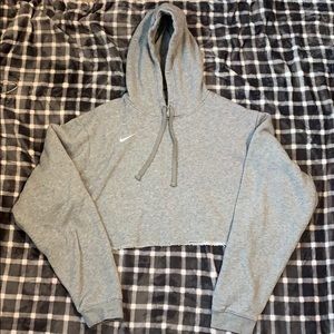 Gray cropped Nike hoodie